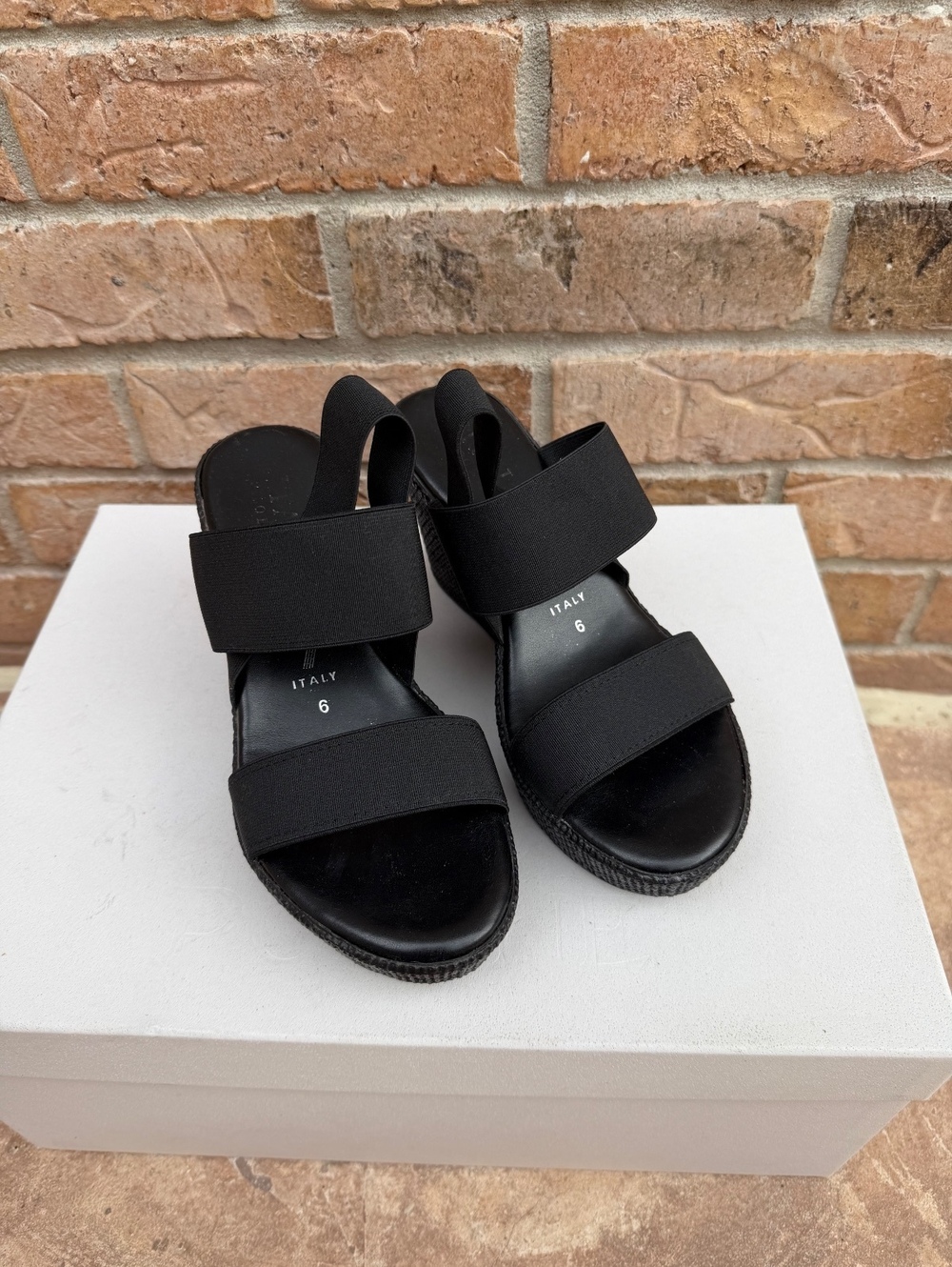 Italian Shoemakers Black Elastic Strappy Wedge Sandals Size 6